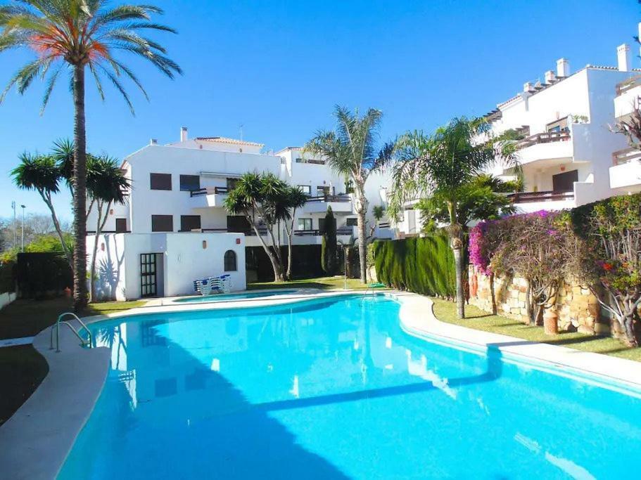 Apartament Beautiful Penthouse In A Perfect Location Estepona Zewnętrze zdjęcie